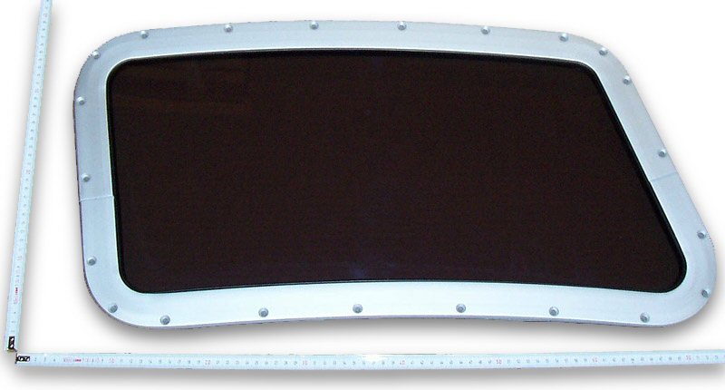 Aufbaufenster STB Cruiser vorne 667x439 / feststehend