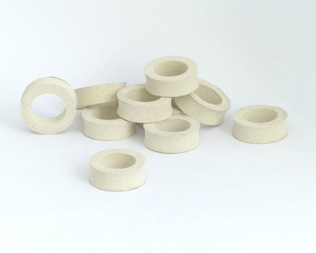 Shaft seal for gear lever